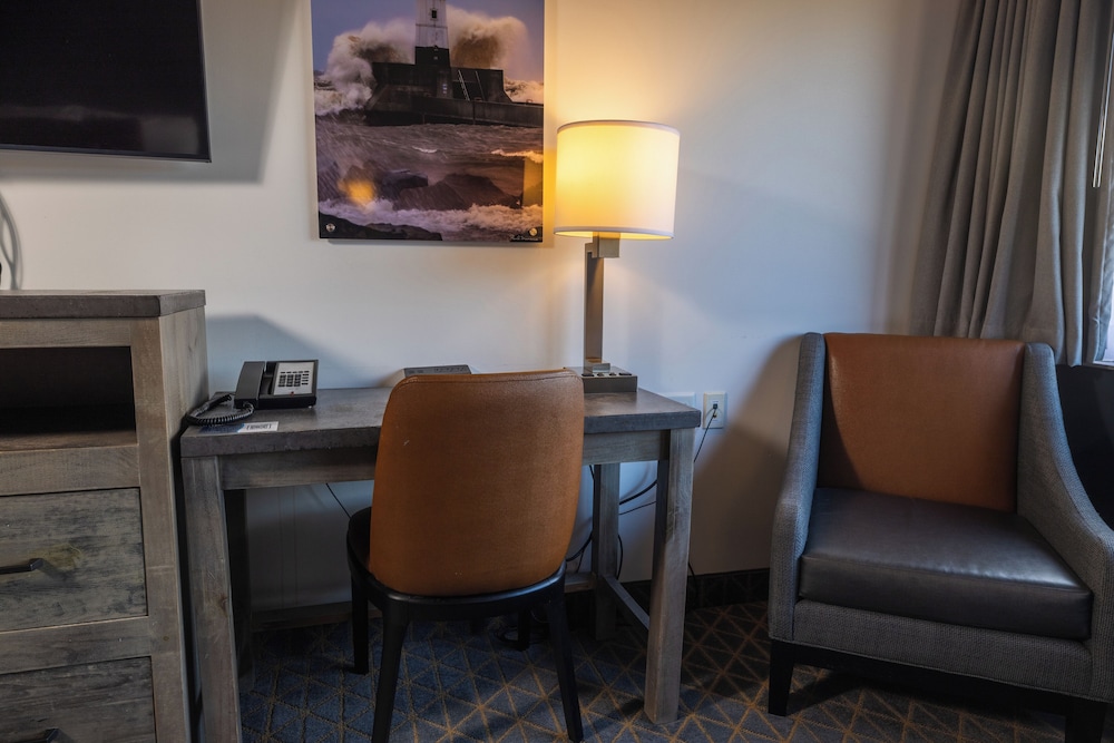 Pier B Resort - photo 15