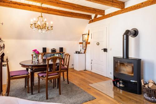 Kleiner Hof Rosenrot — 4-Star Luxury Hotel in Endingen, Germany