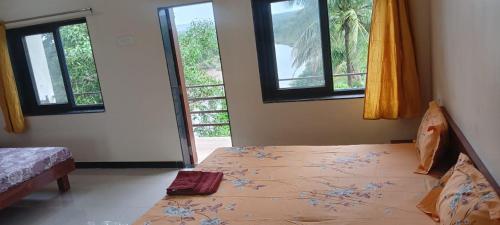 Hiran Holidays — Unknown City — photo 4