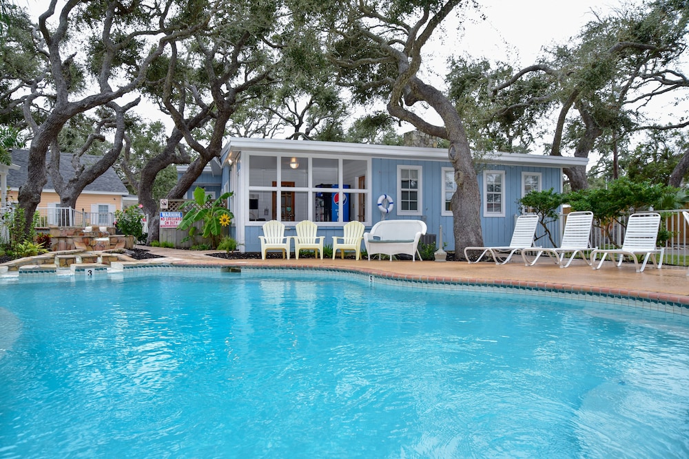 Pelican Bay Resort - photo 54