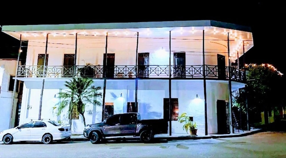 Hotel Bless - carbon neutral hotel in Tela