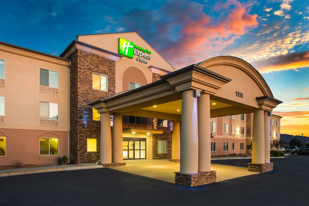 Holiday Inn Express & Suites Cedar City by IHG - photo 45