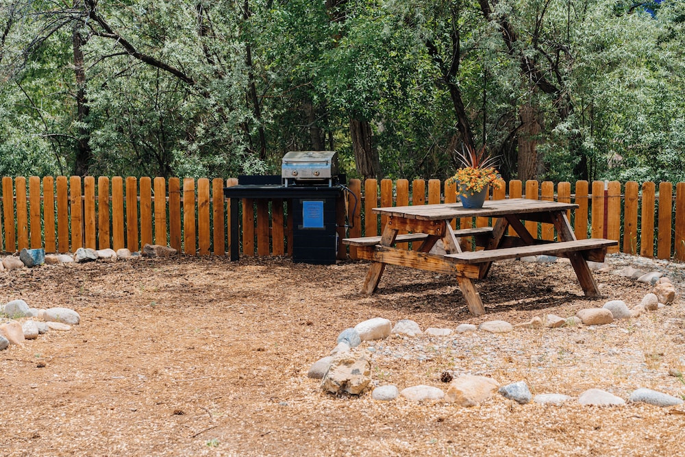 Salida Inn & Monarch Suites - photo 128