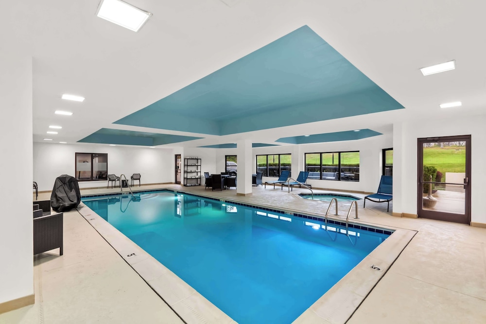 Hampton Inn Lexington Georgetown - photo 18