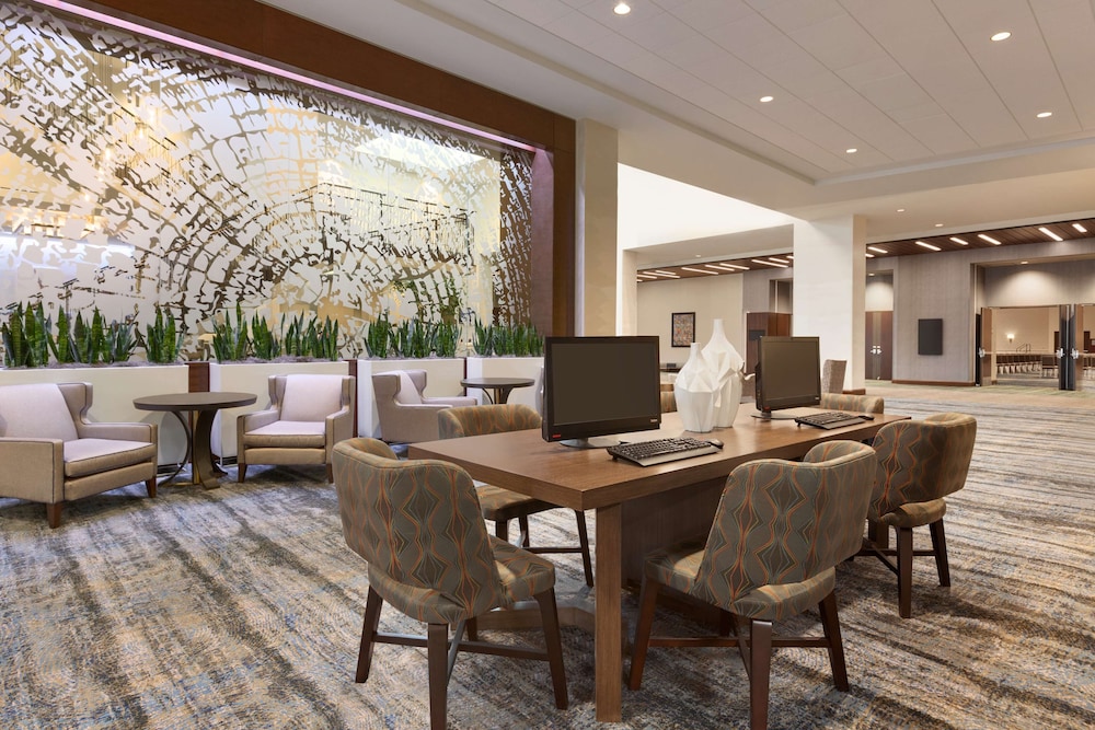 Embassy Suites by Hilton Denton Convention Center - photo 42