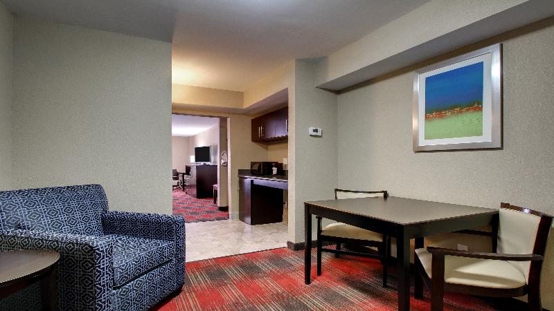 Holiday Inn Express & Suites Jackson Downtown Coliseum by IHG - photo 32