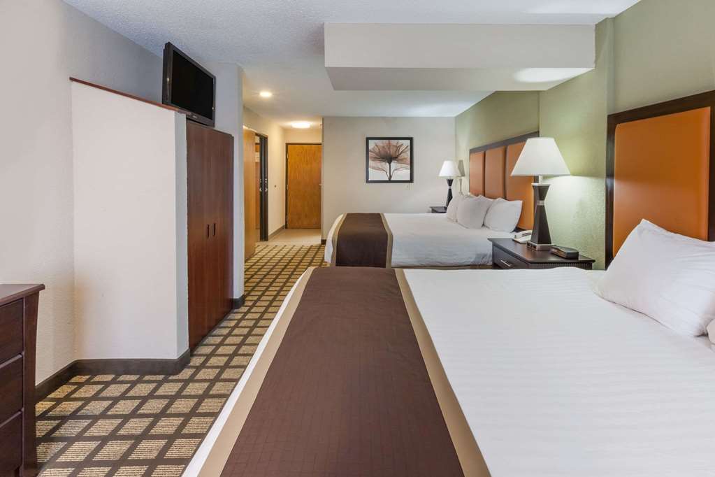 Baymont by Wyndham Gaylord - photo 14