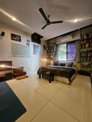 The Beautiful Bollywood Home 2Bhk In Bandra