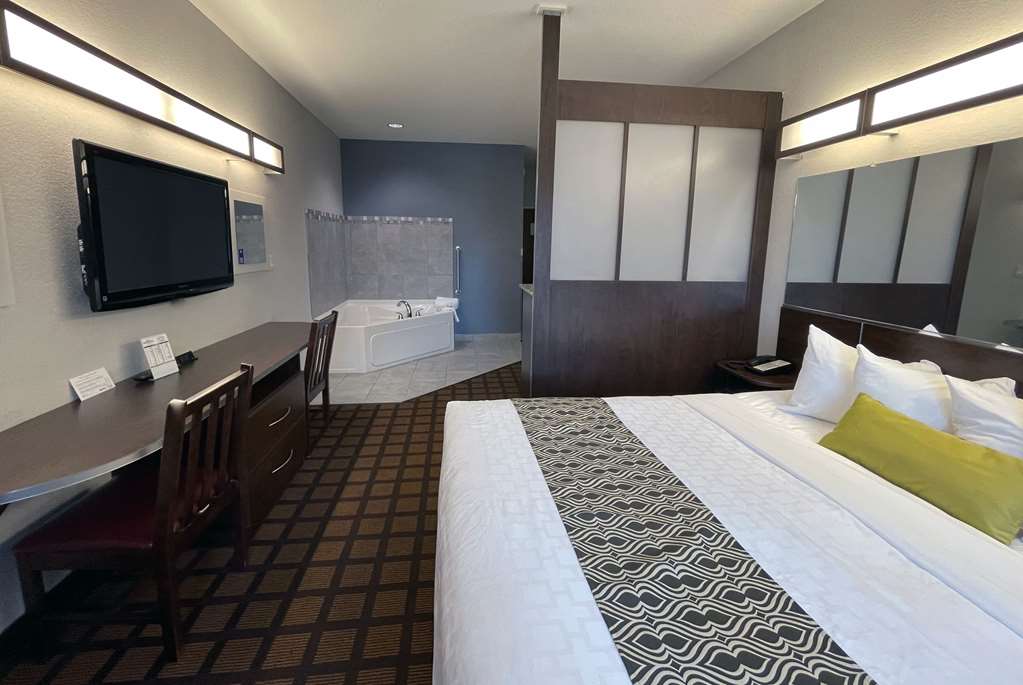 Microtel Inn & Suites by Wyndham Michigan City - photo 6