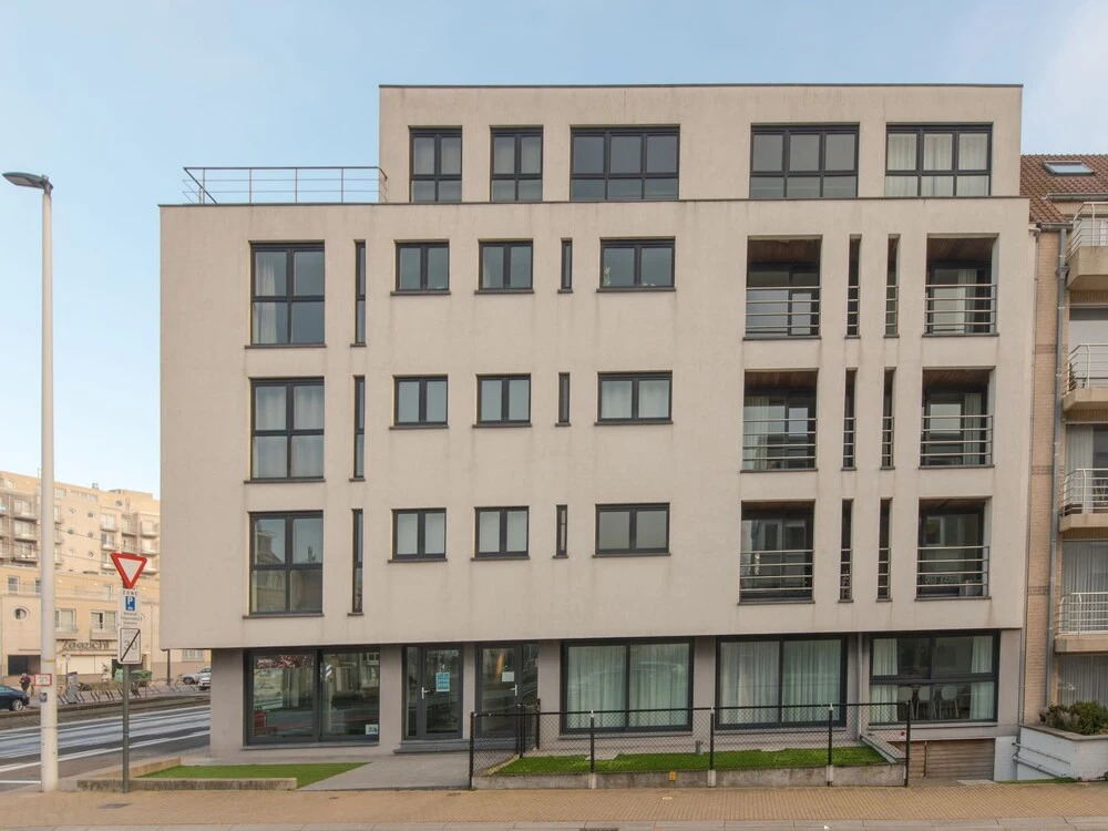 Apartment Miramar with terrace by Interhome — 4-Star Luxury Hotel in Ostend, Belgium