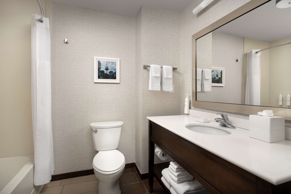 Hampton Inn Knoxville Clinton I 75 - photo 15