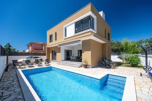 Villa Sunce — 5-Star Luxury Hotel in Pula, Croatia