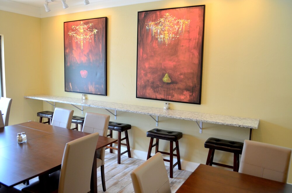 Stratford Court Hotel - photo 45