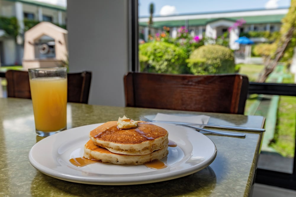 Quinta Dorada Hotel and Suites