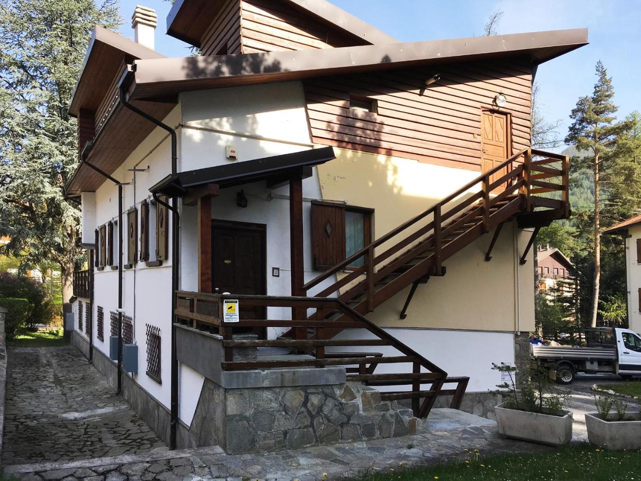 San Francesco Teleo Vacanze — 4-Star Luxury Hotel in Bardonecchia, Italy