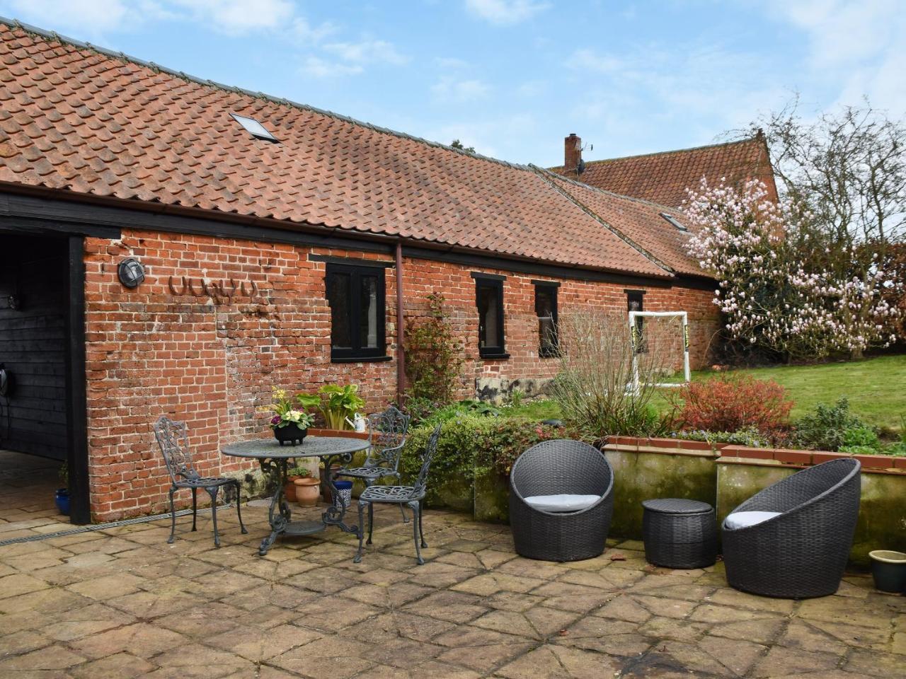 The Old Stables — 4-Star Luxury Hotel in Beighton, United Kingdom