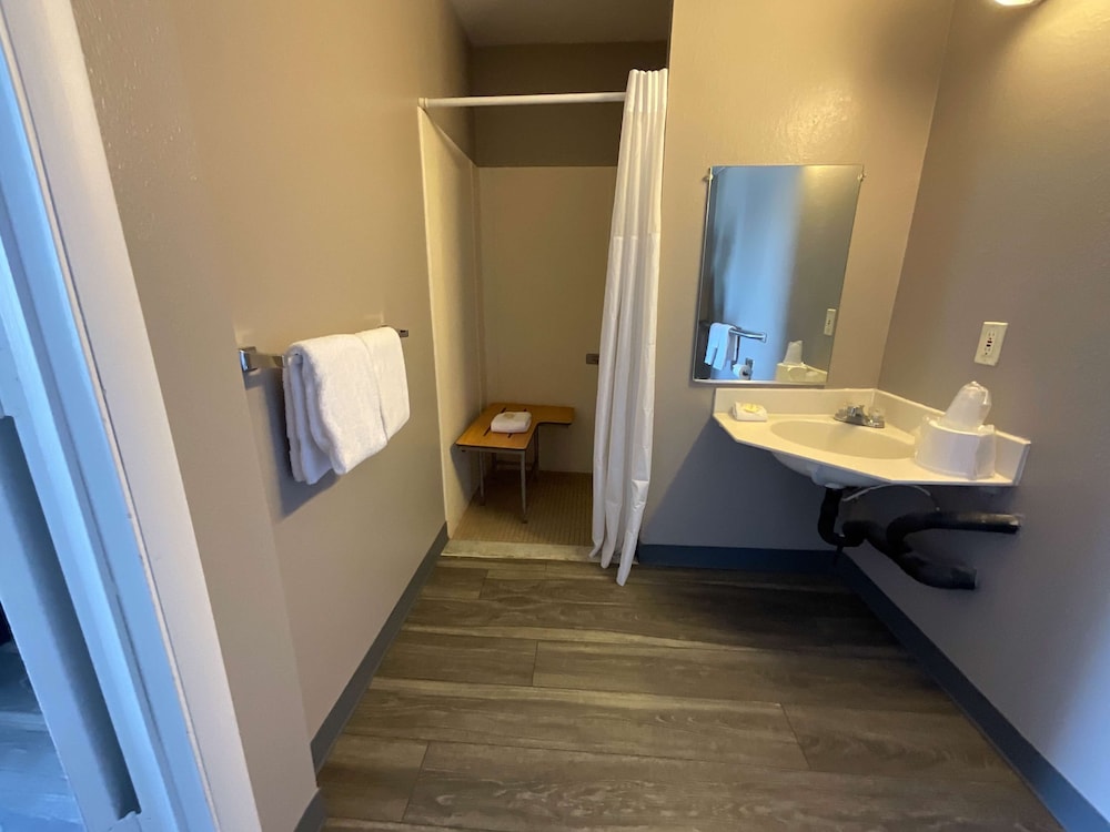 Motel 6 Ely Nv - photo 23