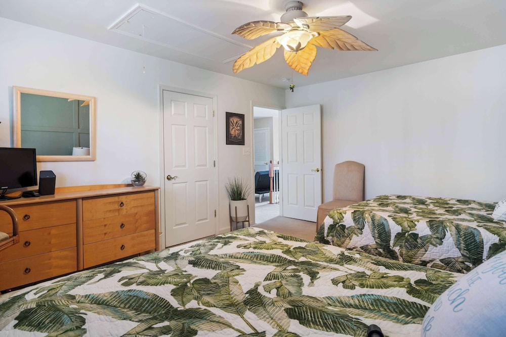 Bayview Landing #1 Sleeps 10 - photo 3
