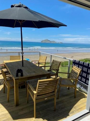 Ultimate Beach Front - carbon neutral hotel in Unknown City