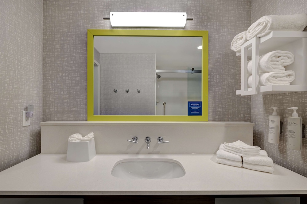Hampton Inn & Suites by Hilton Marina - photo 24
