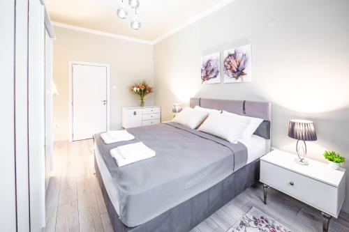 2BR Downtown Suit Next to Nevski Cathedral AC — 4-Star Luxury Hotel in Sofia, Bulgaria