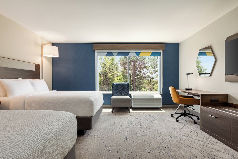 Holiday Inn Express and Suites Rhinelander by IHG - photo 23