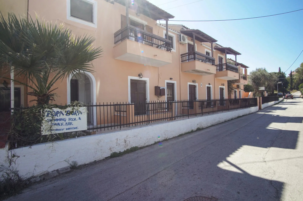 Island Bora Bora - last minute hotel in Corfu