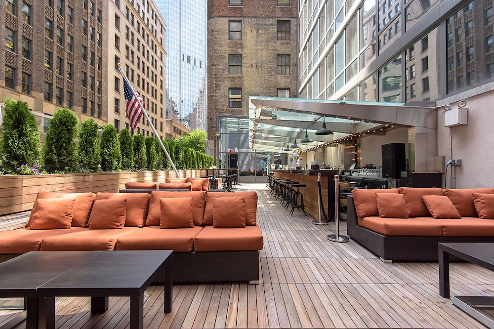 Hilton Garden Inn New York Midtown Park Ave - photo 26