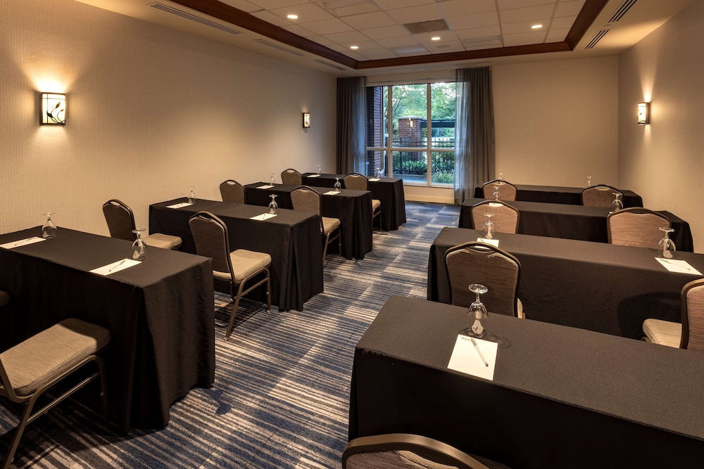 Hilton Garden Inn Seattle Issaquah - photo 44