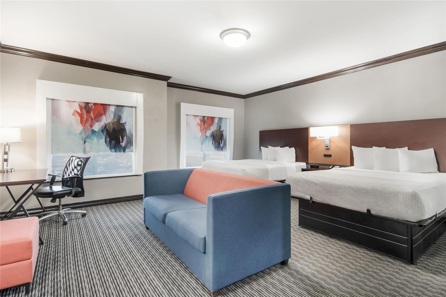 Hawthorn Suites by Wyndham Lubbock - photo 15