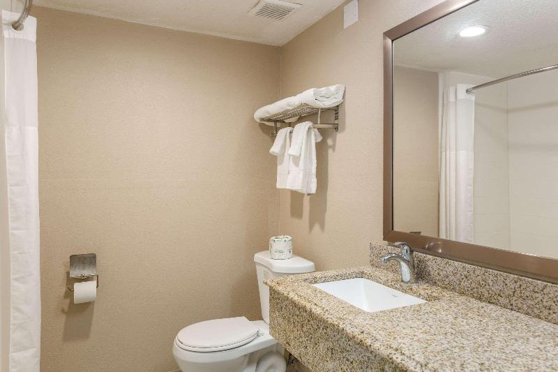Pocono Inn & Banquet Stroudsburg - photo 34