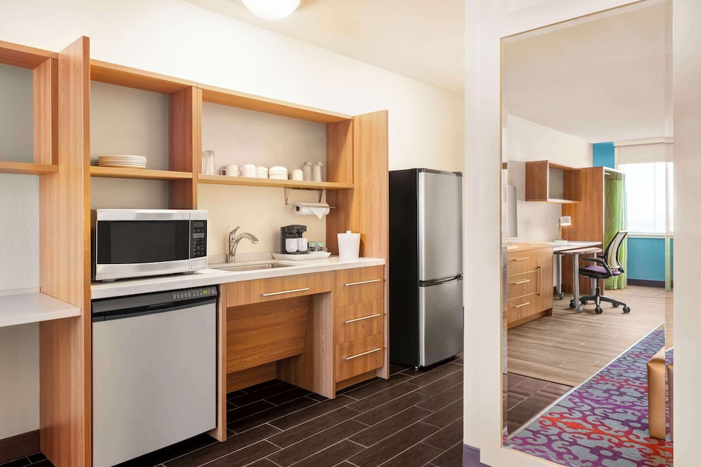 Home2 Suites by Hilton Albuquerque Downtown University - photo 27
