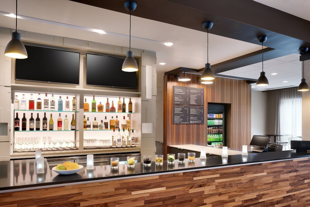 Courtyard by Marriott Atlanta Duluth Downtown - photo 25