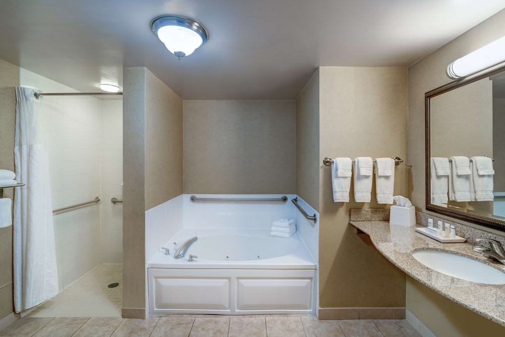 Hilton Garden Inn Augusta - photo 24