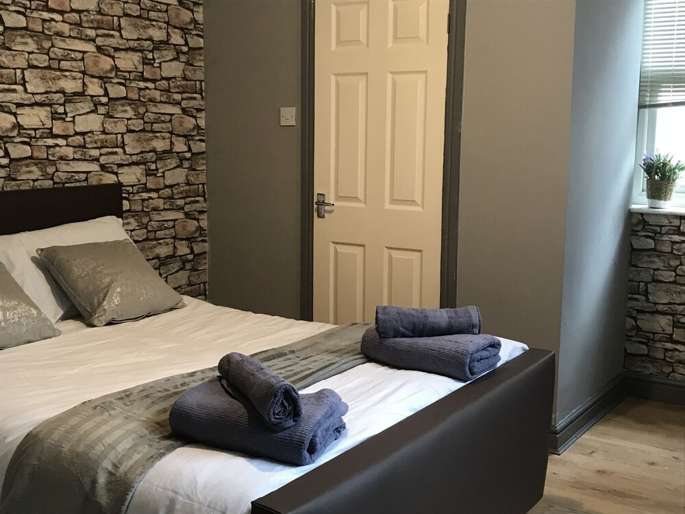 Albert View Hotel — 4-Star Luxury Hotel in Manchester, United Kingdom