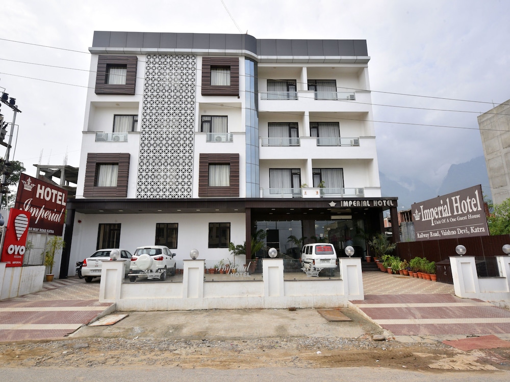 Hotel Imperial - carbon neutral hotel in Katra