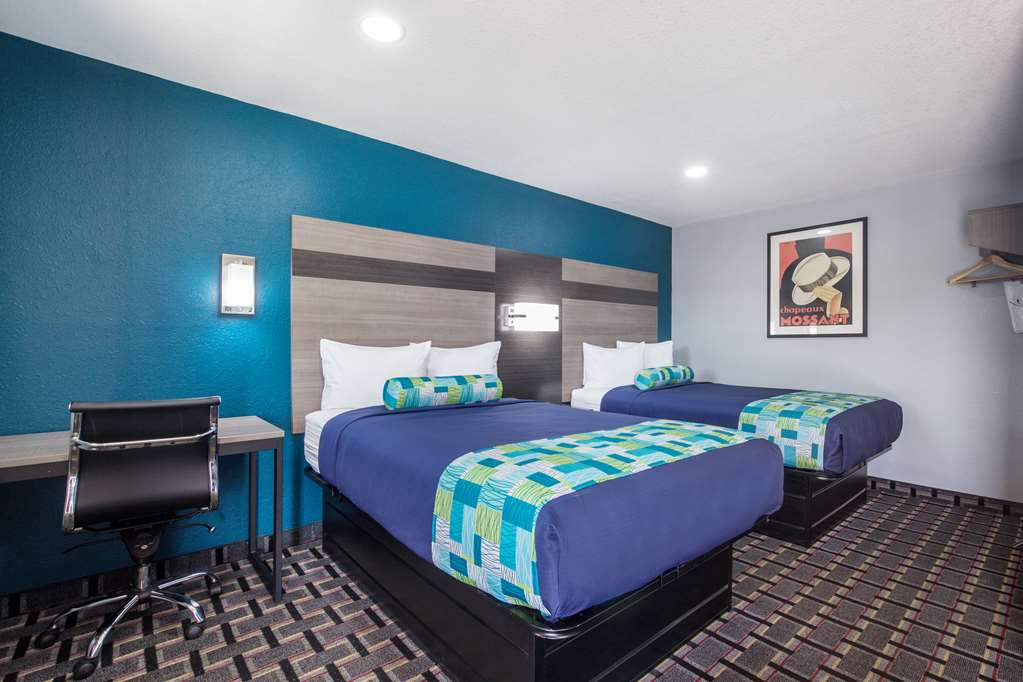 Knights Inn and Suites Salem - photo 23
