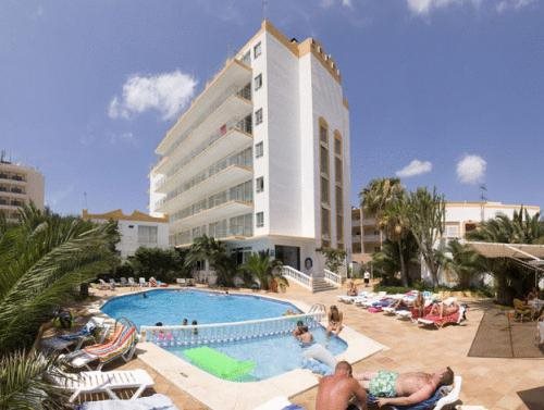 Neptuno pet-friendly hotel Sant Antoni De Portmany