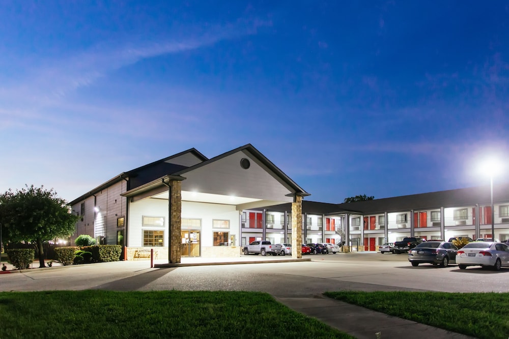 Palace Inn Baytown Spur TX 330