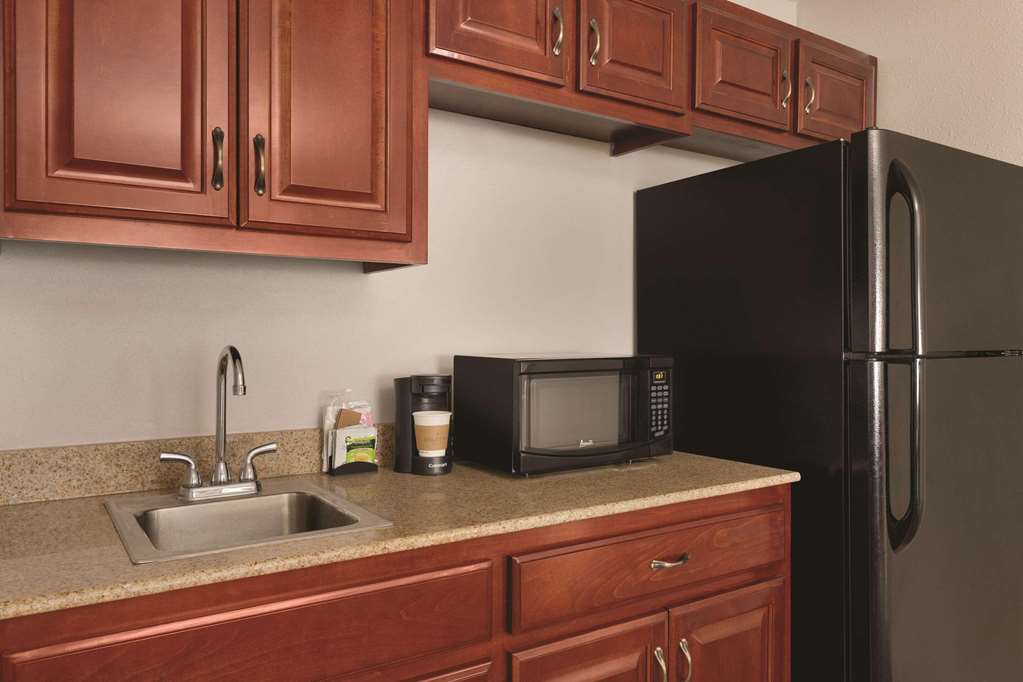 Garner Hotel Madison Huntsville Airport by IHG - photo 15