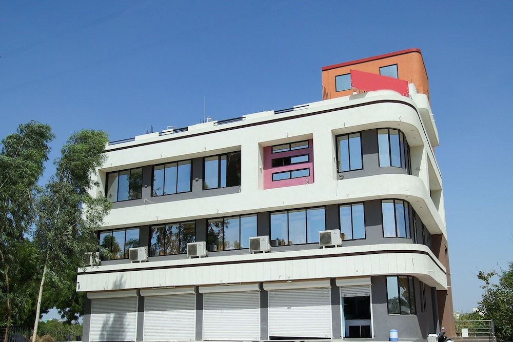 FabHotel Siddharth Inn Nr Siddharth Bunglows in Gandhinagar, India
