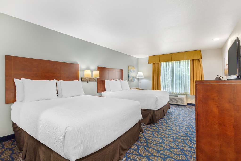 Best Western Plus Villa Del Lago Inn Patterson - photo 19
