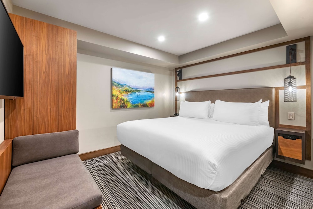 Hilton Vacation Club Tahoe Seasons Lake Tahoe - photo 6