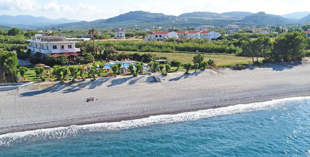 Arion Beach Hotel — hotel in Kolympari