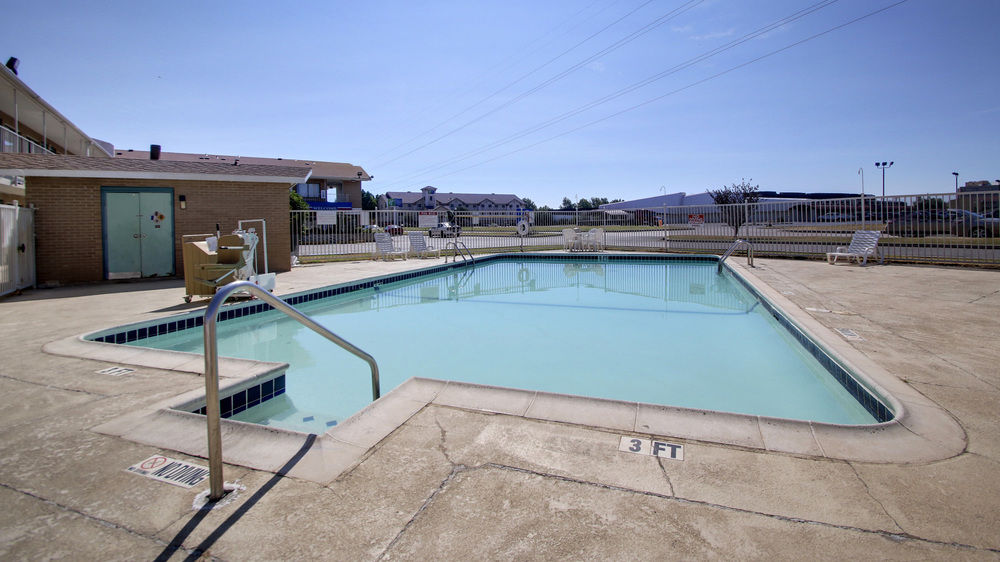Motel 6 Oklahoma City Airport - photo 17