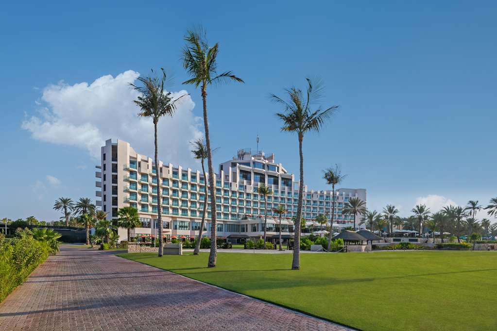 JA Jebel Ali Beach Hotel