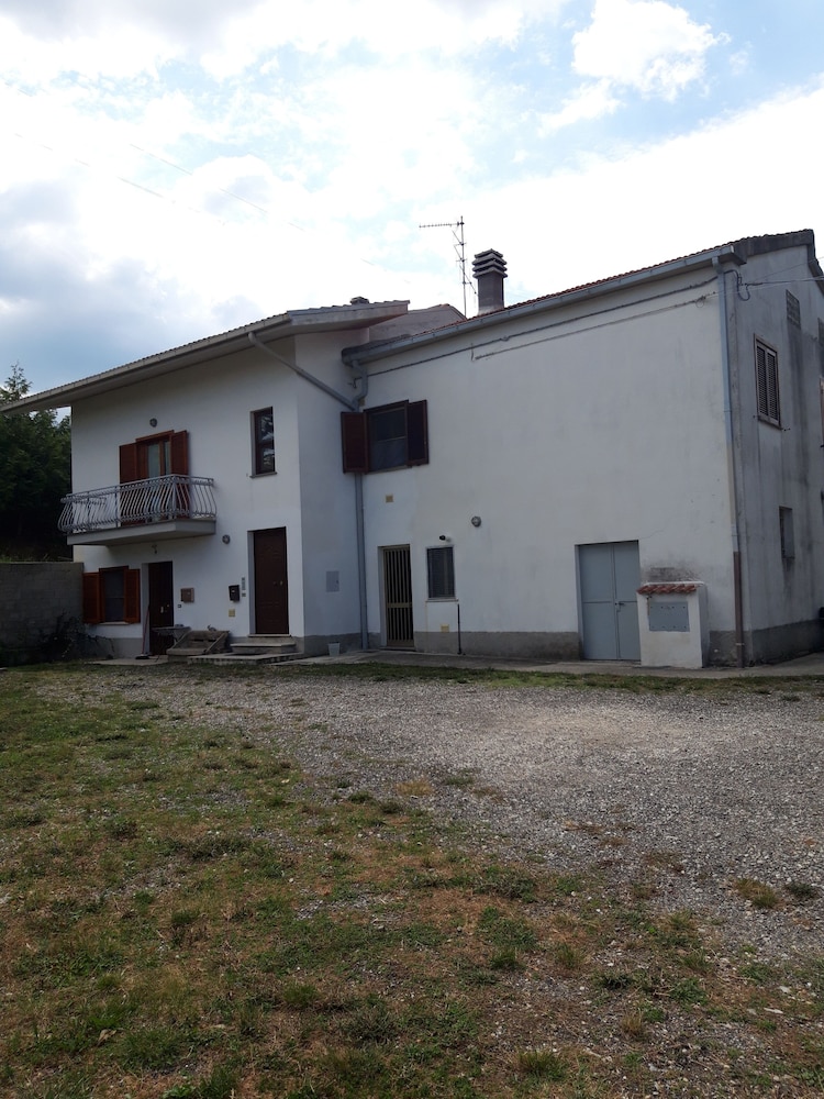 Casale Lucia in Teramo, Italy