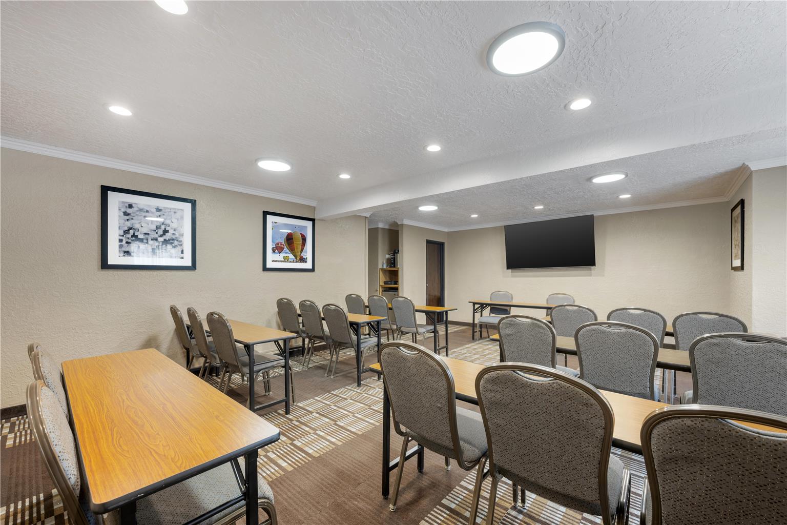 Best Western Airport Albuquerque InnSuites Hotel & Suites - photo 53