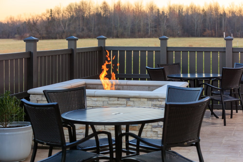 Holiday Inn Express & Suites Murfreesboro West by IHG - photo 39