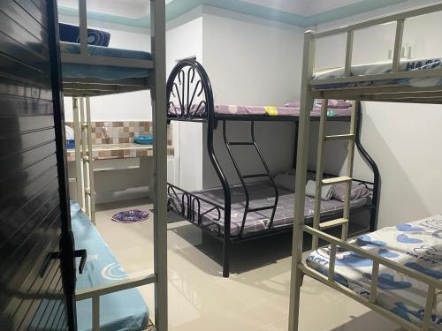 Leonisa Transient House — Mariveles — photo 4